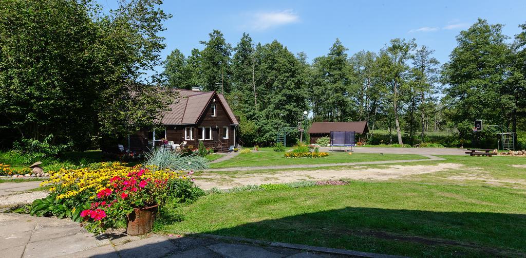 Gasthaus Poilsio Baze Latežeris Exterior foto