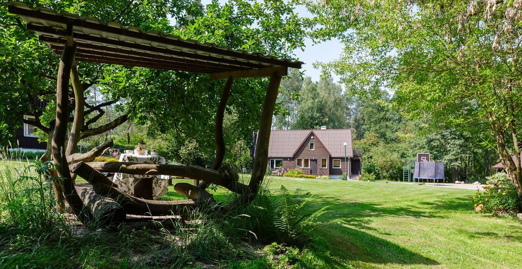 Gasthaus Poilsio Baze Latežeris Exterior foto